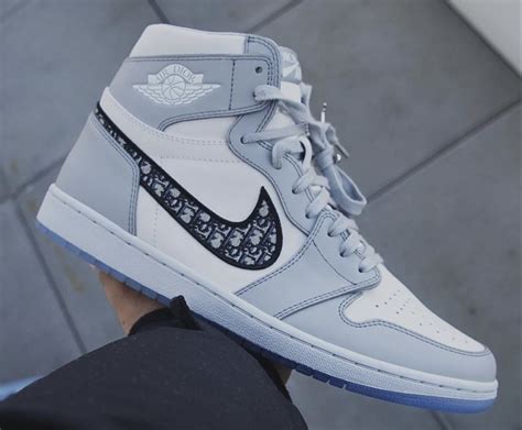 air jordan dior schuhe|dior jordan 1 high sneakers.